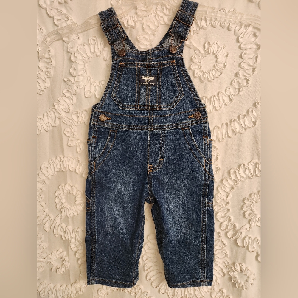 OshKosh B'gosh Baby Bib Overalls Blue Denim Size 12M Carpenter jean Snap Closure